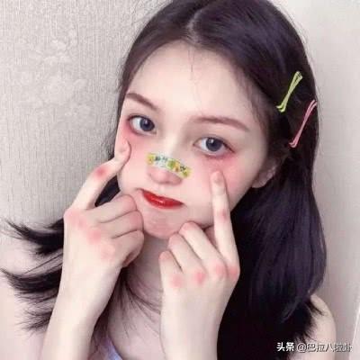 暖心夜聊，深情对话中的感动瞬间