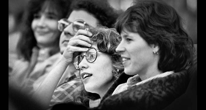 网页聊天工具对工作专注度的潜在影响分析